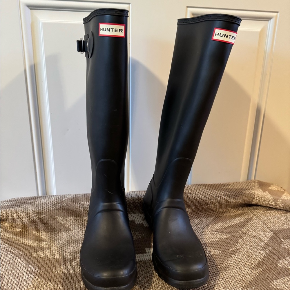 Hunter- Black Tall Rain Boots